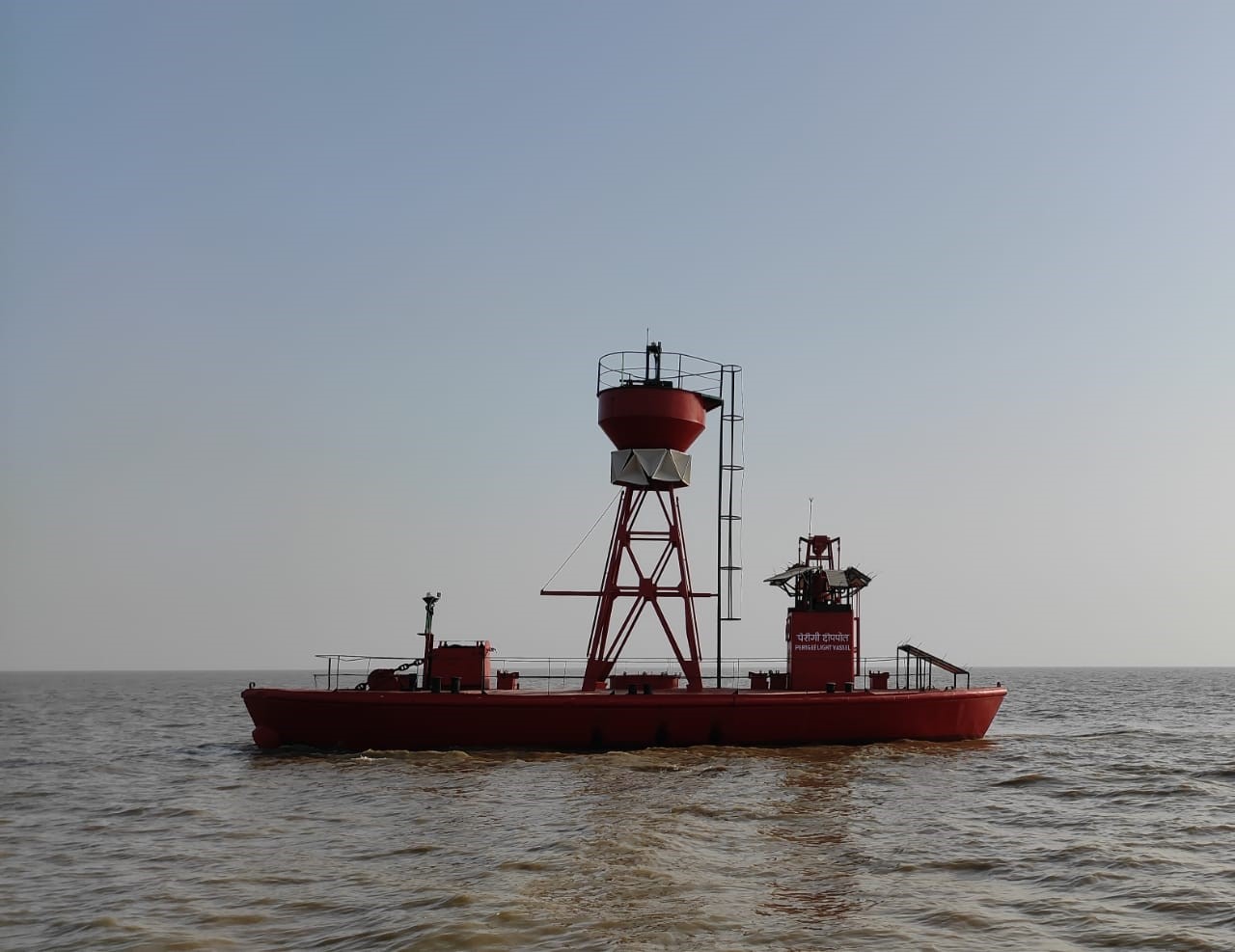 Perigee Light Vessel(Main Light)