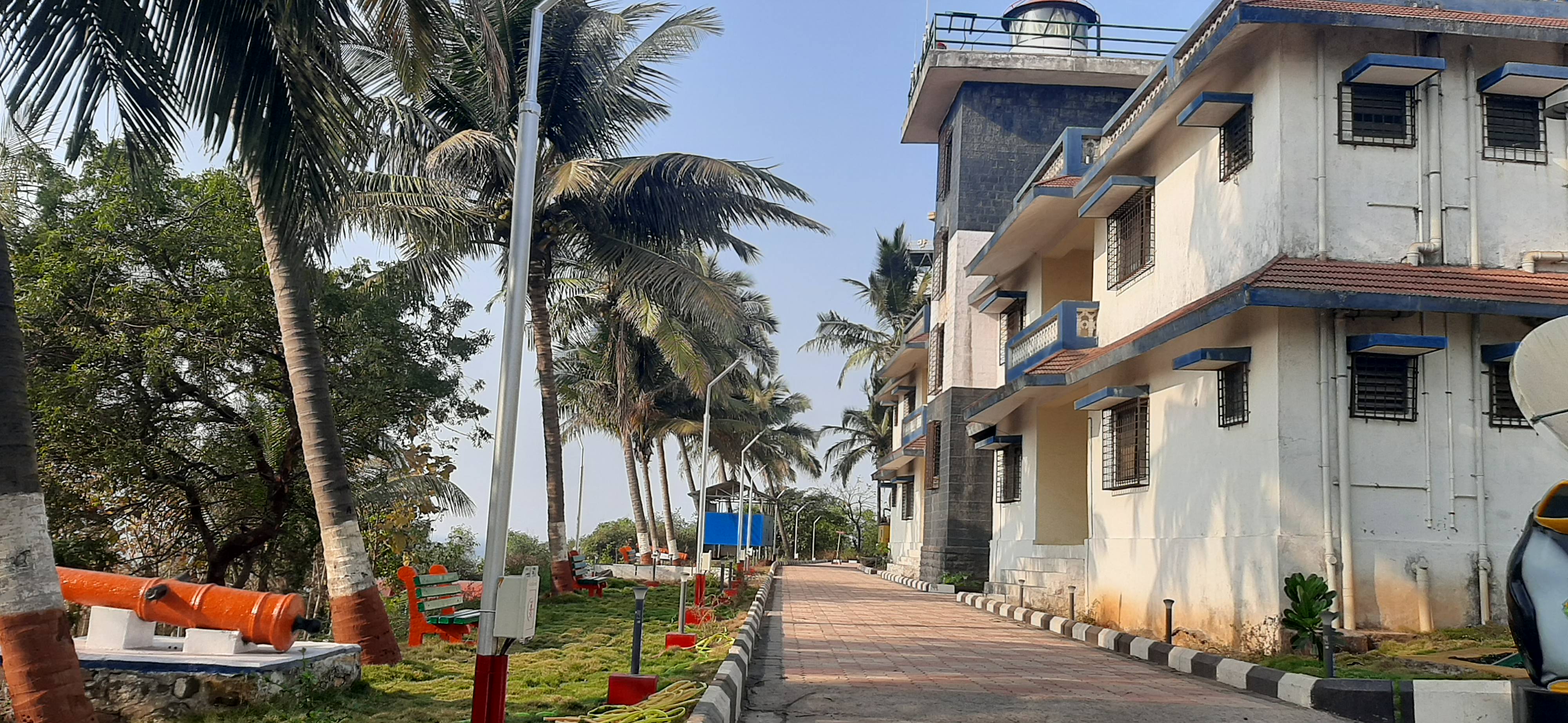 Korlai Fort Lighthouse Korlai Fort Lighthouse